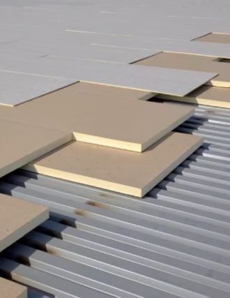 Icon representing roof repair services on the website.